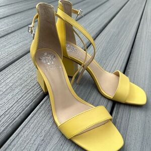 Vince Camuto never worn, beautiful shoes!! Size 7.5